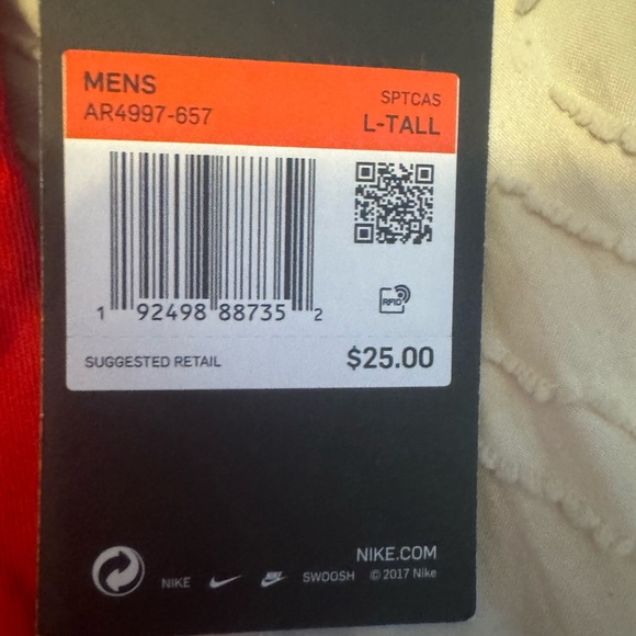 Men’s Nike T-Shirt - Picture 3 of 3